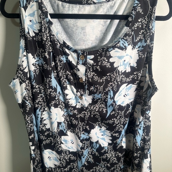 Tops - Floral Sleeveless Top